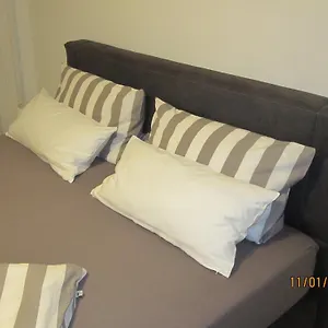 Ferien- Bzw. Zeitwohnen  2 Apartment